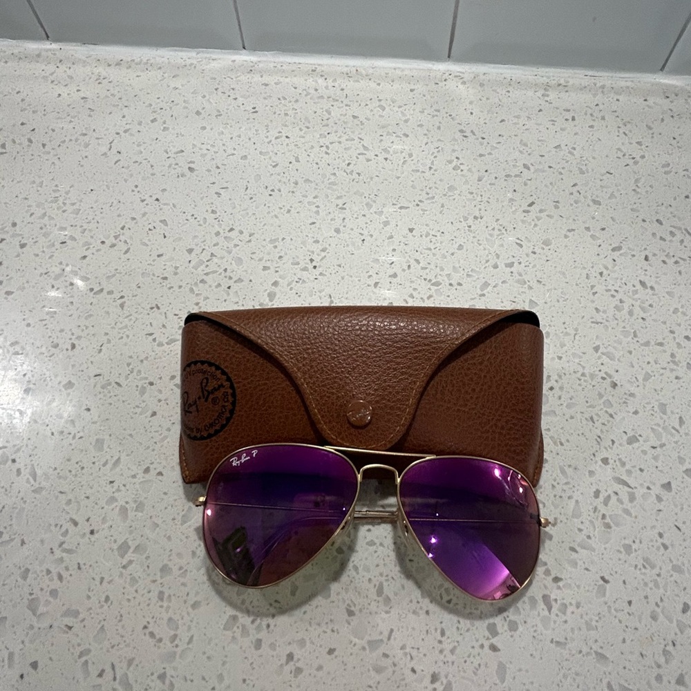 Ray-Ban Pink Aviator Sunglasses
